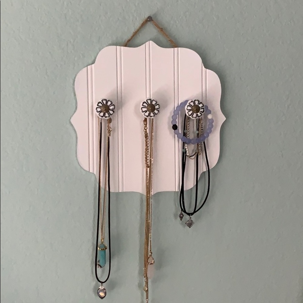 Jewelry organizer